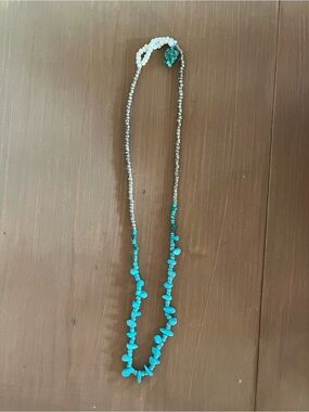 Handmade Kingman necklace 24” turquoise clasp silver seed beads one of a kind 💙